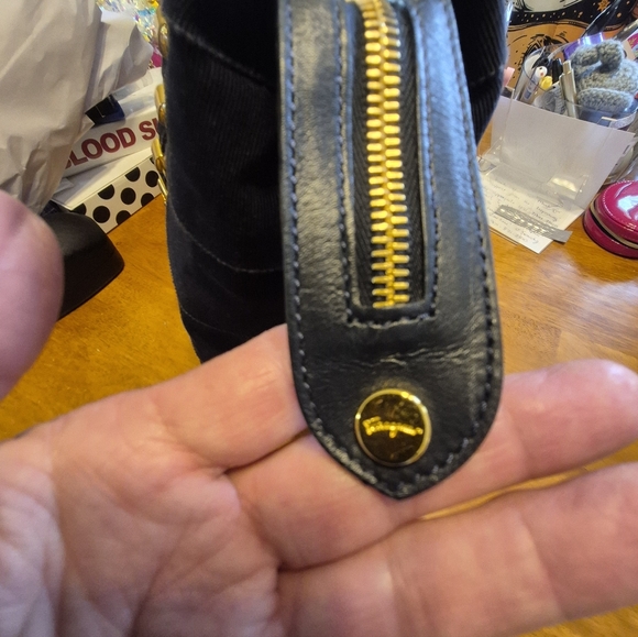 FERRAGAMO BUNDLE - Picture 11 of 16